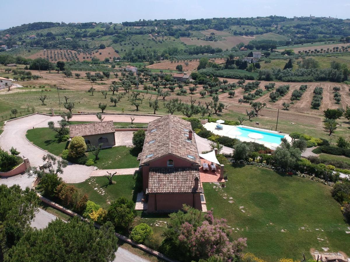 Nontiscordardime B&B Villa Agriturismo Civitanova Marche Luaran gambar